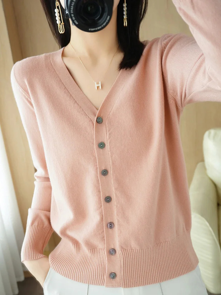 Early Autumn Andy Cashmere Knit Cardigan VNeck Solid Color Fashion HighGrade Comfortable Loose Casual Knitwear GH021 251027