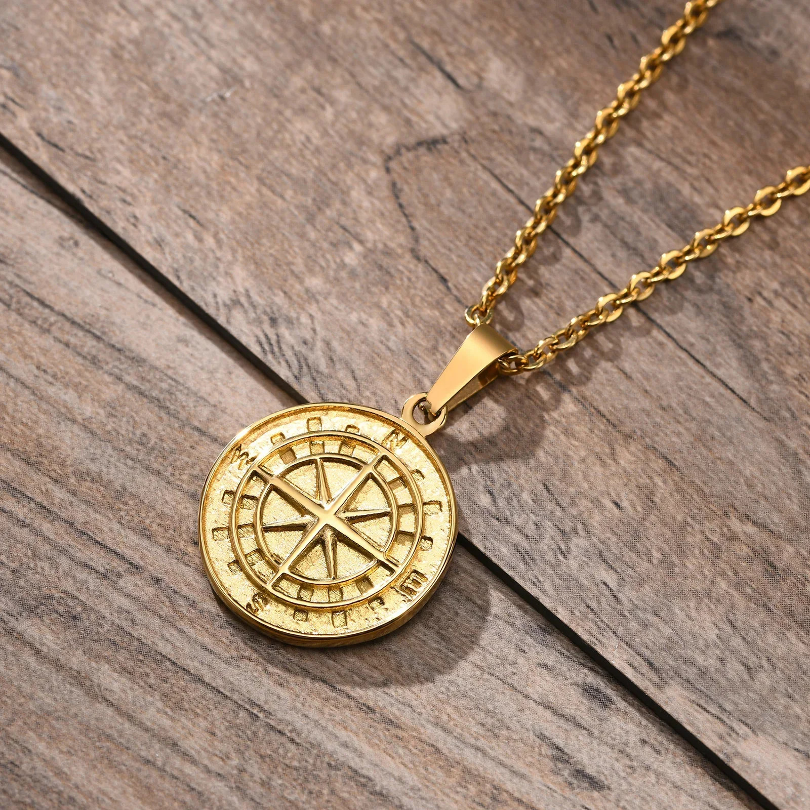 Gold Compass Necklace for Men Layering Stacked Cuban Figaro Chain Necklaces Casual Punk Kpop Stainless Steel Jewelry Boy Collar 251020