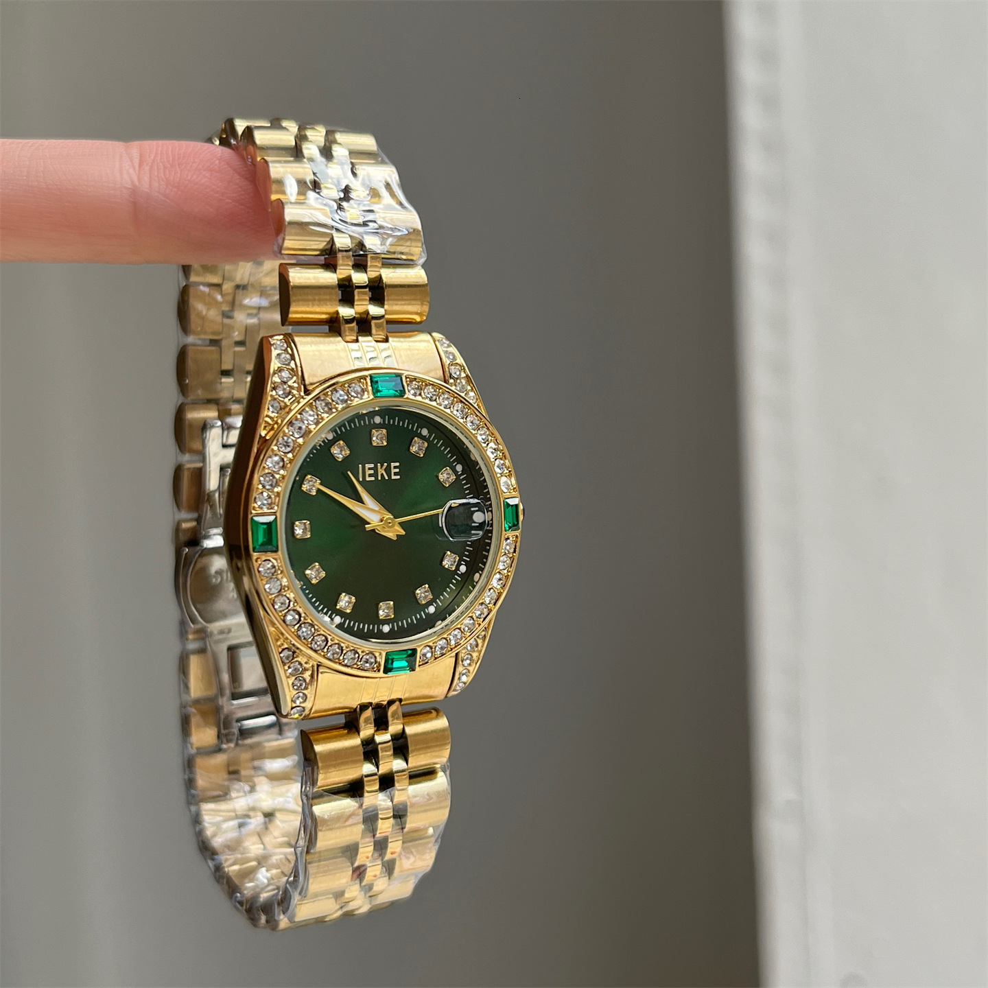 Designer Watch Gypsophila Inlaid Diamond Fashion Exquisite Steel Band Quartz Watch Light Luxury High-end Trendy Women's Luxury Watch Hot Sale