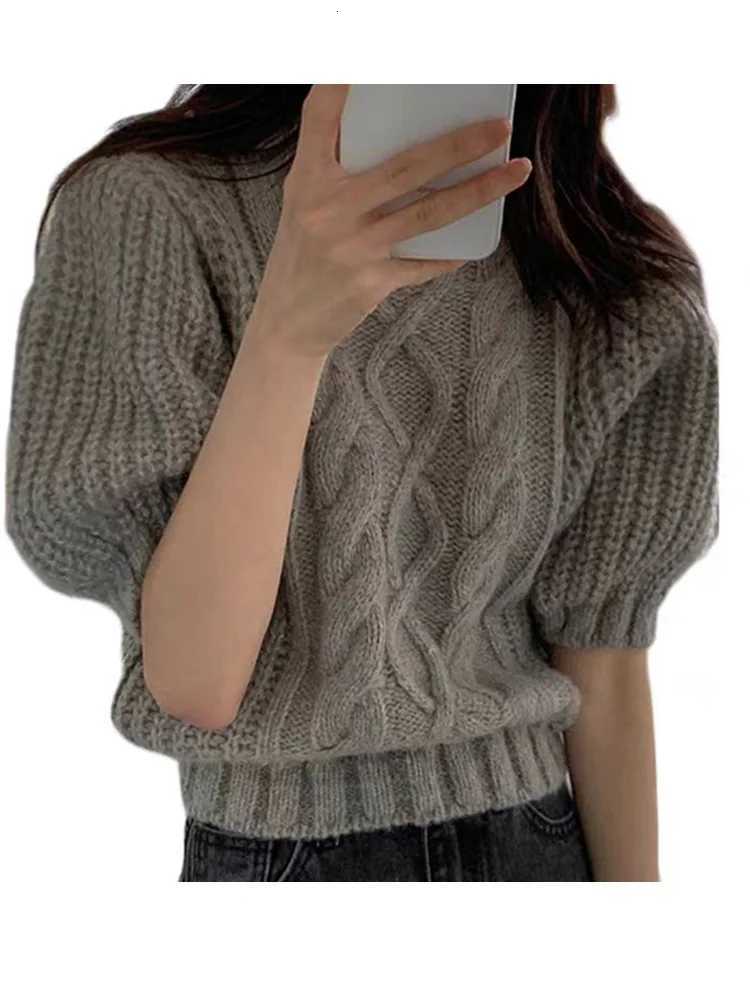New Fashion Pullovers Knitted Short Sleeve Women Sweater Vintage Puff Sleeve O Neck Womens Sweater Elegant Ladys Winter TopsT251027