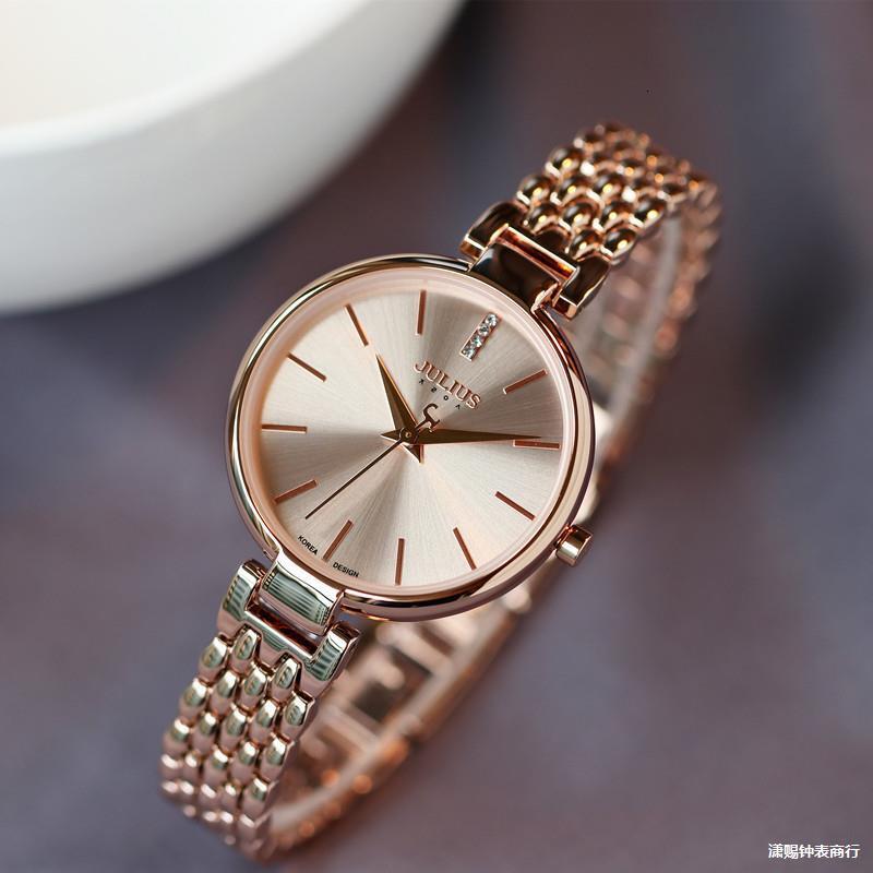 Designer Watch New Steel Strap Women's Luxury Korean Style Bracelet Watch Fashion Electronic Quartz Watch