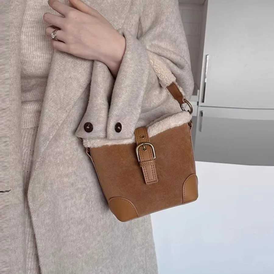 Autumn and winter fashion lambs wool bucket bag suede retro mini simple handbag single shoulder crossbody womens bags Y251027