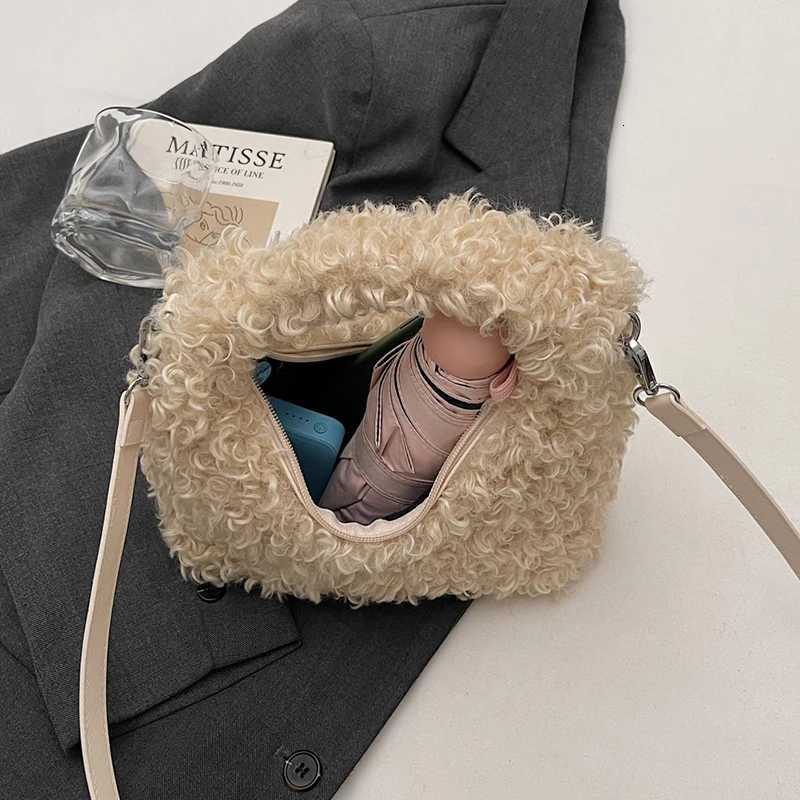 2025 Winter Warm Lamb Wool Handbag Fashion Clutch Bag For Women Coffee Khaki Soft Plush Tote Versatile Shoulder Crossbody Bag Y251027
