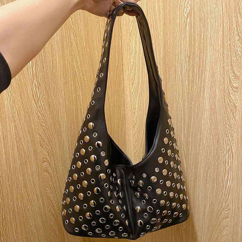 Trendy Punk Style Round Rivet Inlaid Premium Sense Bucket European And American Women's Underarm Shoulder Bag