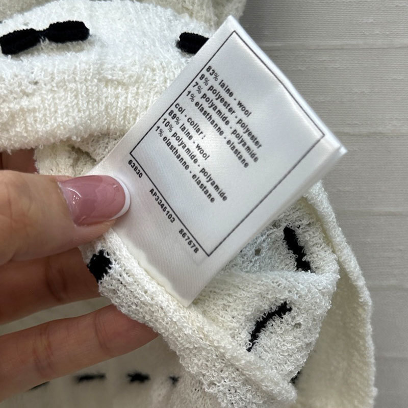 Chan Women's Black White Bow Semi Skirt Wool Blend Designer Luxury Elastic Waist Mini A-Line Bodycon French Elegant 2025 Winter New High Quality 