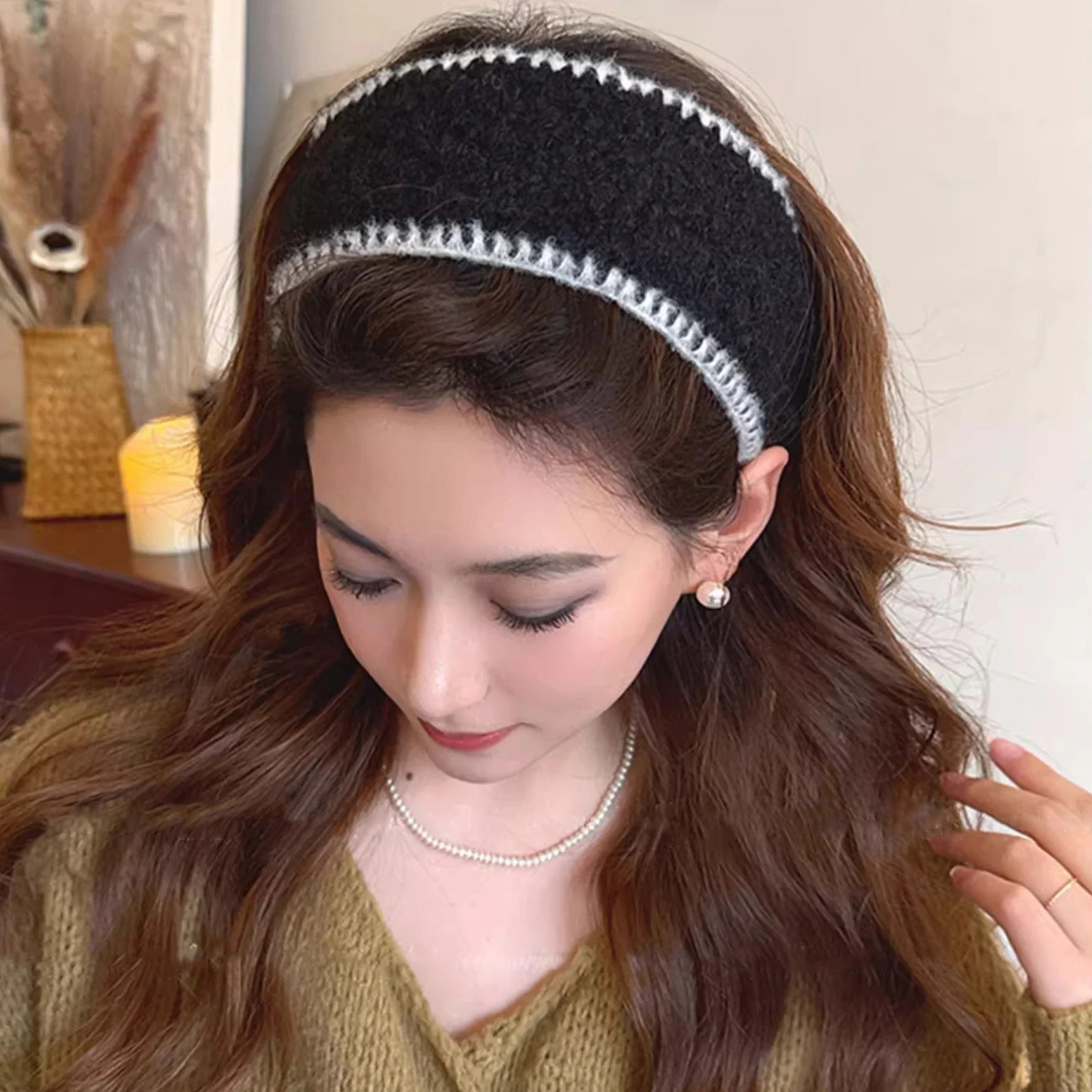 Fashion Wide Curly Plush Hair Hoop Hair Bands for Women Girls French Style Fleece Headbands Hairband Hair Accessories Headwear 251023