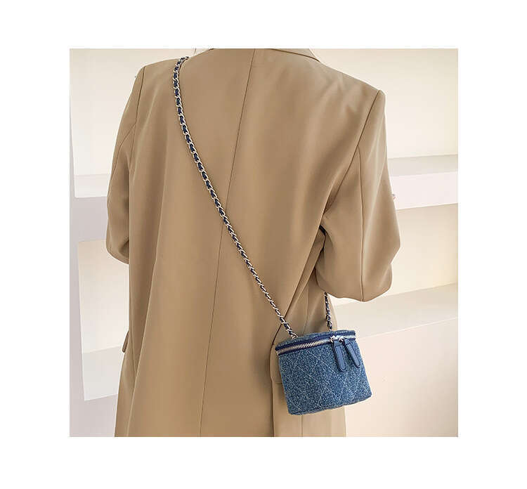 Designer Bags New Stylish Designer Mini Cowboy Crossbody - Quilted Vintage Denim Purse with Chain Strap, Women's Casual Box Bag