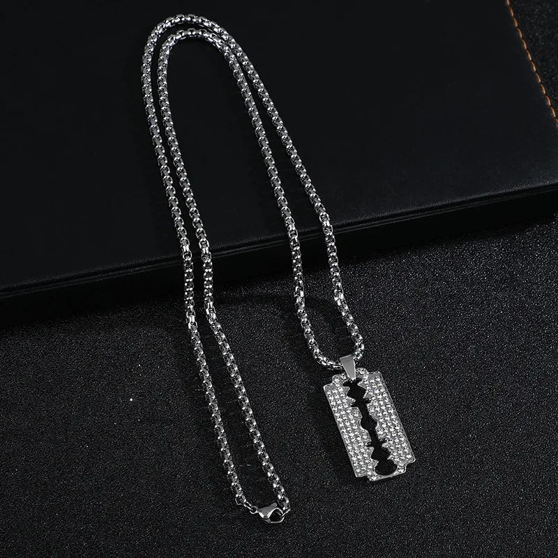 Crystal Razor Blade Pendant Sweater Chain Necklace for Women Men Vintage Steampunk Accessories Grunge Rock Jewelry Aesthetic 251020