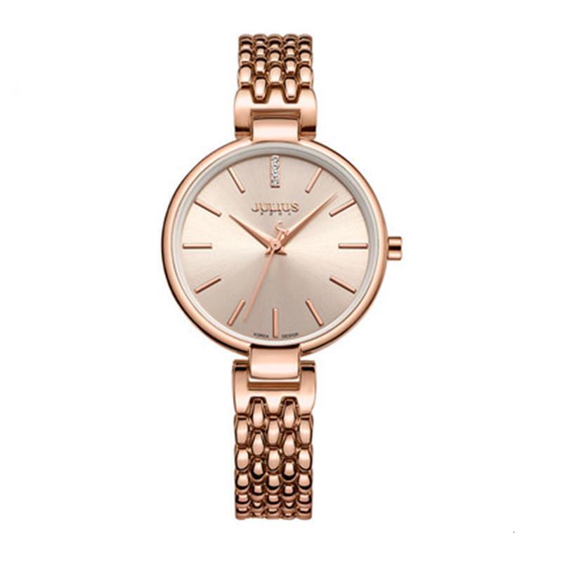 Designer Watch New Steel Strap Women's Luxury Korean Style Bracelet Watch Fashion Electronic Quartz Watch