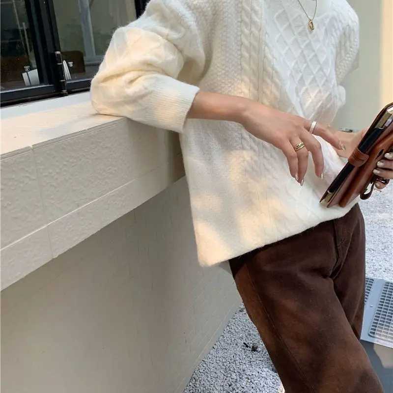 Autumn Winter New Fashion Long Sleeve Round Neck Solid Sweaters Pullovers Womens Clothing Casual Allmatch Knitting Korean TopT251027