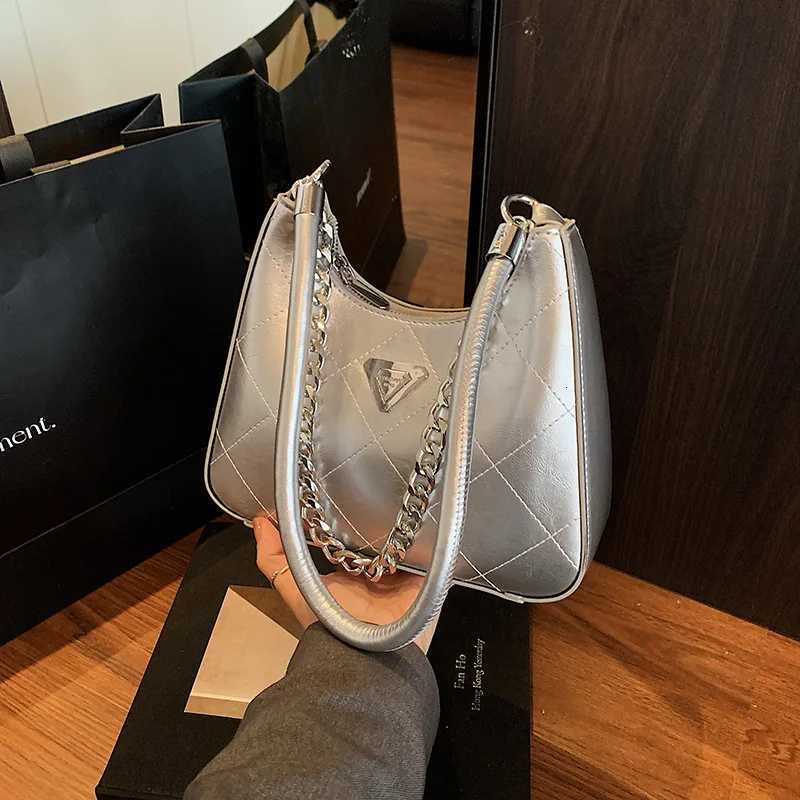 2025 Fi Wens Underarm Single Shoder Bag with Embroidered Diamd Pattern Stylish Chain Crossbody Light Luxury1 D251027