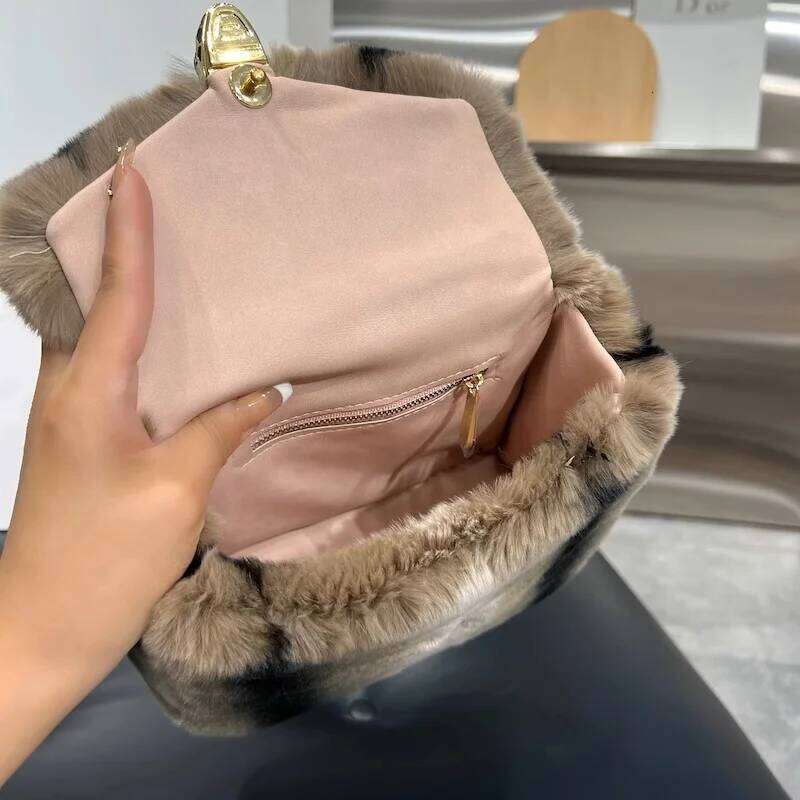 Designer Luxury Real Rex Rabbit Fur Clutch Bag For Women Evening Handbags Fashion Winter Purse