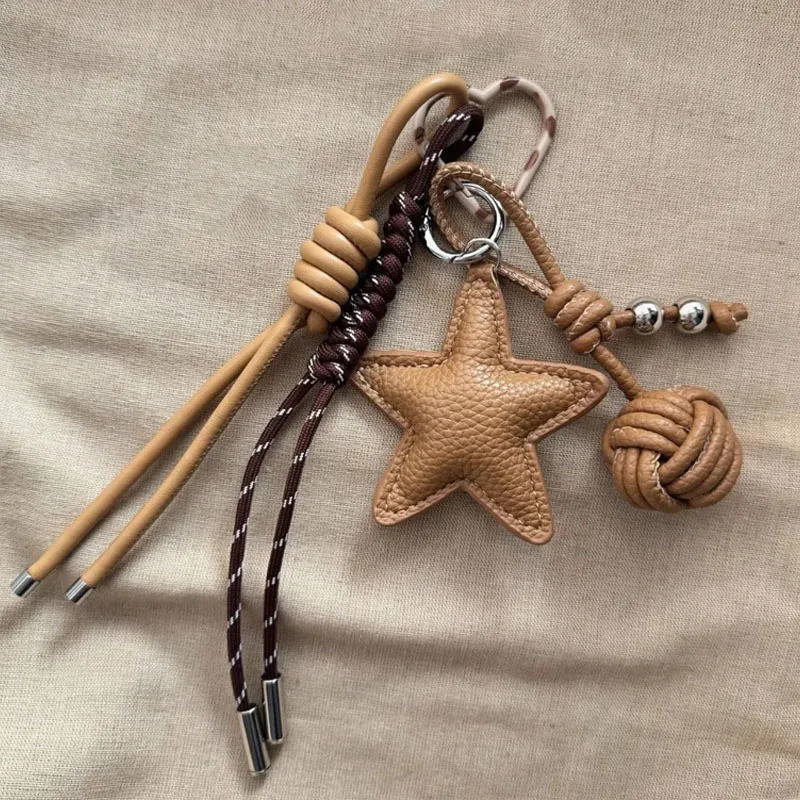 Leather Star Keychain Pentagram Car Keyring with Woven PU Leather Rope Ball Pendant Creative Bag Charms 251023