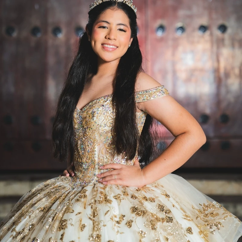 Light Champagne Shiny Quinceanera Dresses Off The Shoulder Sequin Gold Applique Lace Beading Crystal Corset Tull Party Birthday Sweet 16 Vestidos 15 D