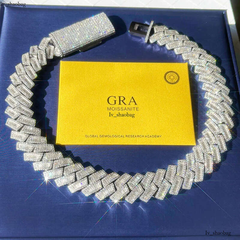 Baguette dia 20mm gold plated Sier necklace vvs moissanite baguette cuban link chain aaa