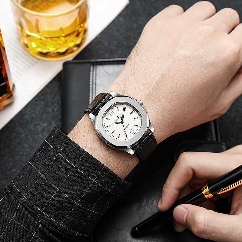 2022 New Casual Leather Strap Men Sports Watch Quartz Elegant Mens Wristwatch Relogio Masculino reloj hombre Montre Homme SaatT251027