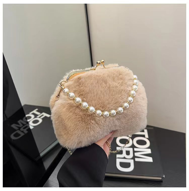 New Autumn Winter Pearl High-End Handbag Shell Plush Chain Single Shoulder Crossbody Women's Bag