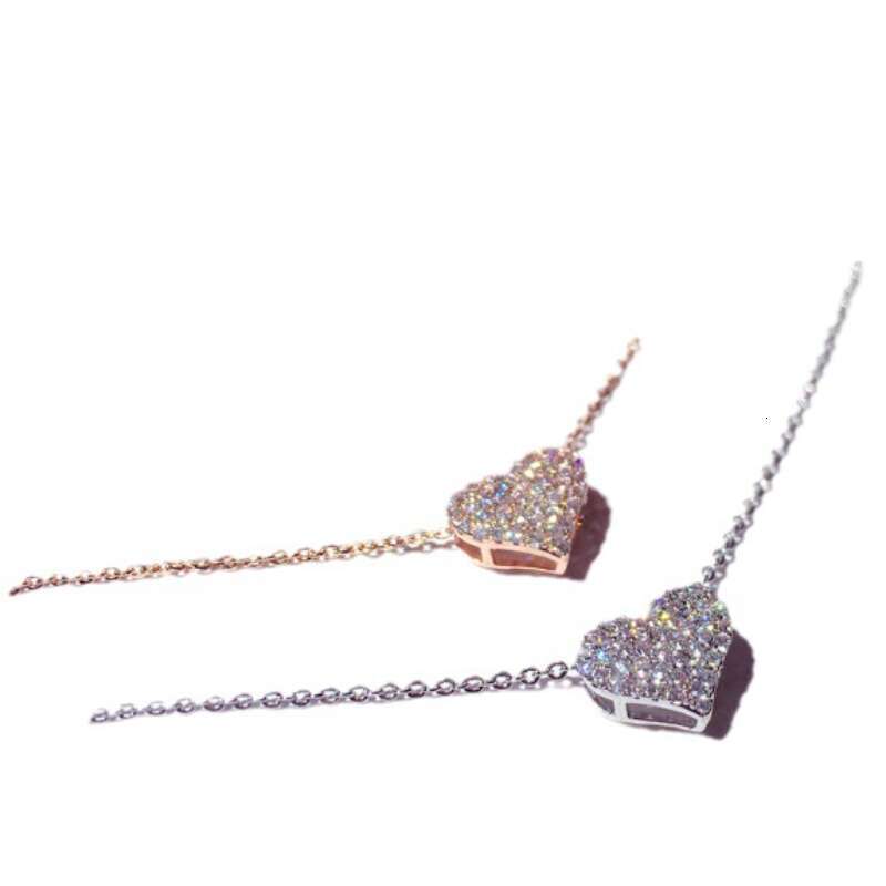 Pendant Designer luxury necklace Trend Super Shiny Zircon Heart-shaped Elegant Collarbone Short Necklace N00405