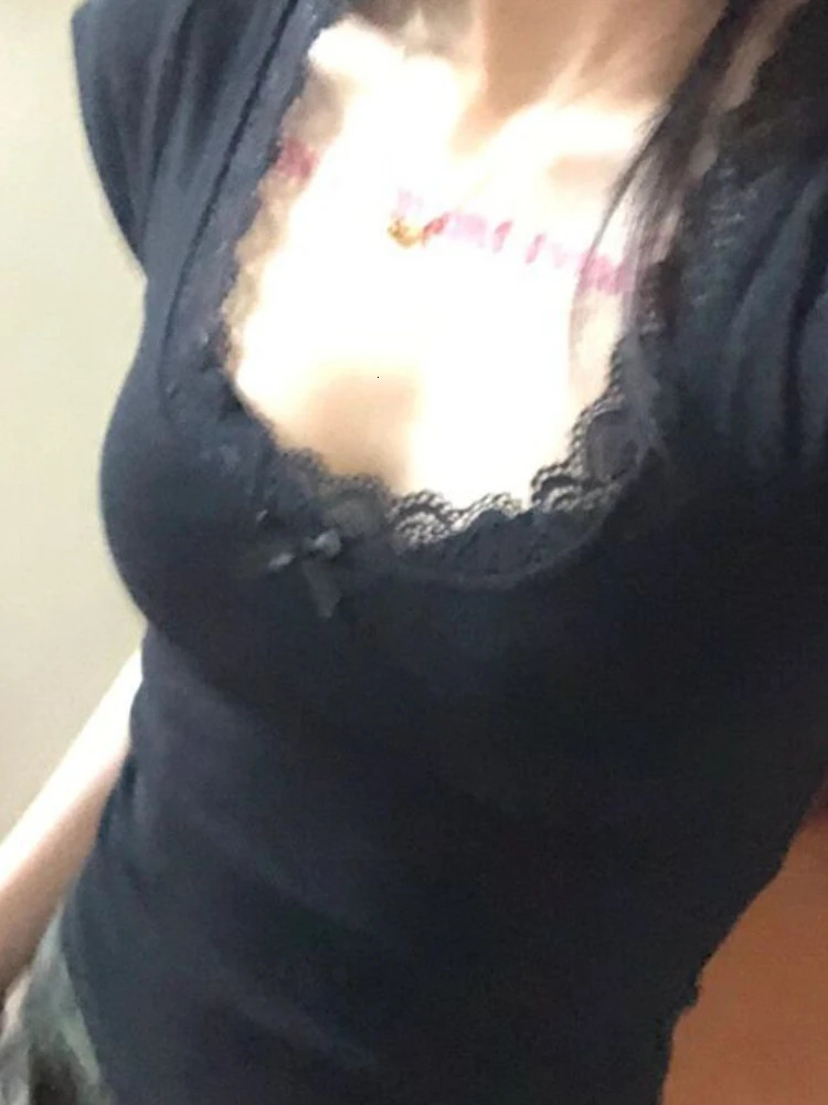 2025 Y2k Aesthetic Lace Patchwork Crop Top Streetwear Harajuku Women Vintage U Neck Tshirt Streetwear Bow Bottoming Grunge Tees 251027