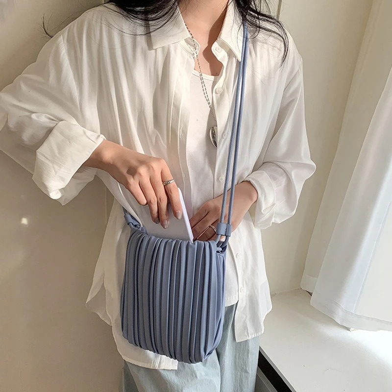PU Leather Small Square Wrinkled Crossbody Bags Casual Women Messenger Bag Versatile Phone Shoulder Bag Korean Handbags 251027