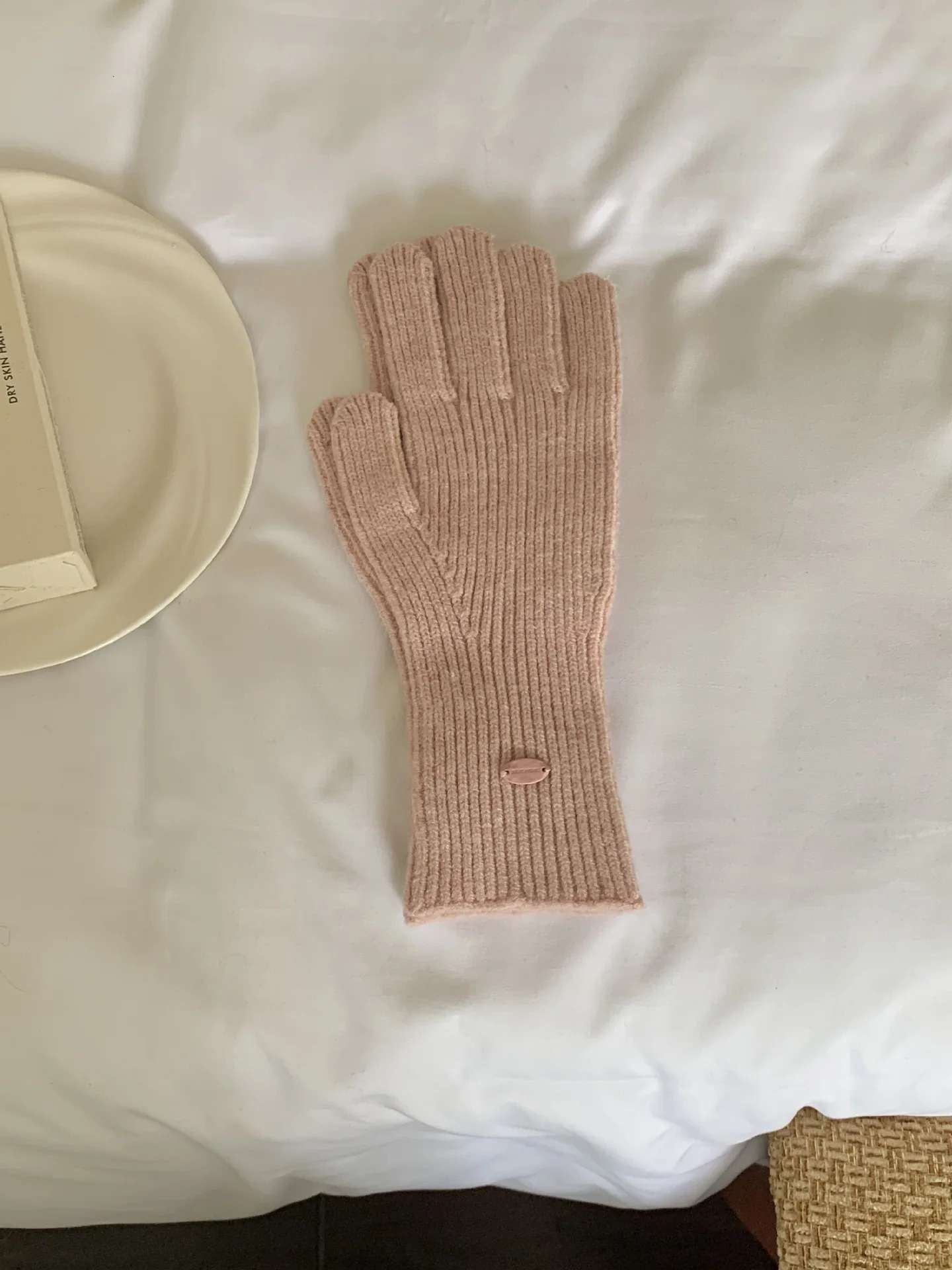 Korean Style Knitted Winter Gloves UltraWarm Soft Windproof Touchscreen Gloves for Women Casual Solid Color 251024