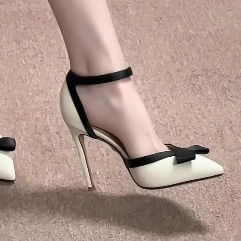 2025 Summer New Fi Style Womens Peep Toe Sandals Trendy Slim Heel Versatile Sandals Sexy High Heel e Piece PumpsXJ251027