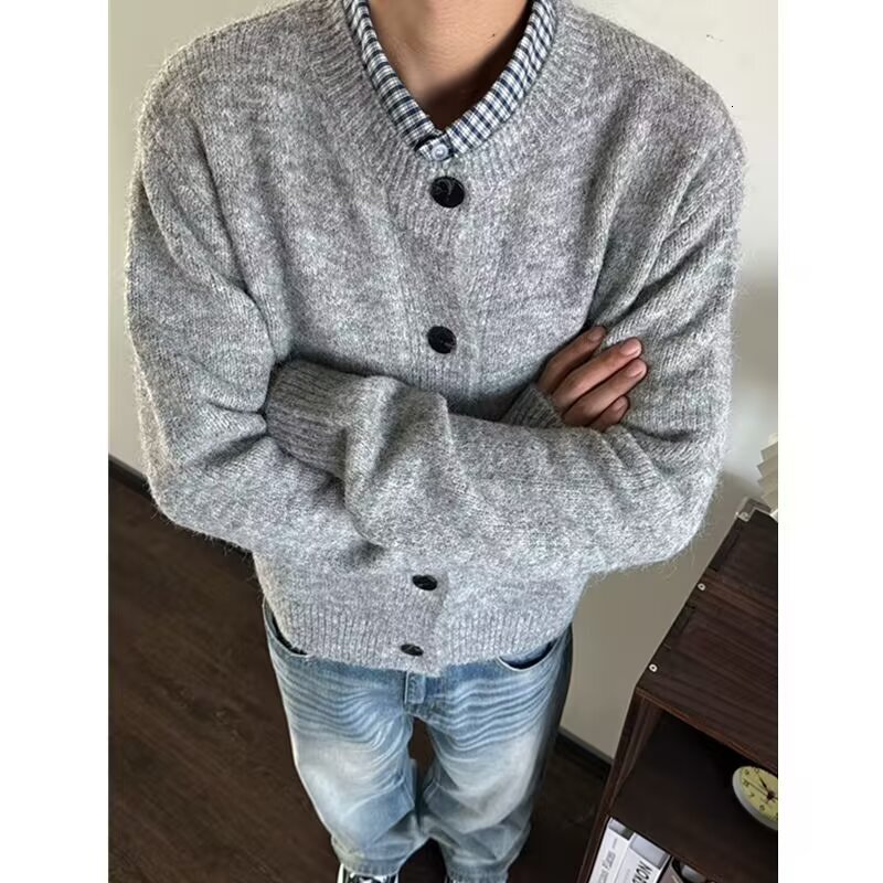 American Style Cardigan Sweater For Men Autumn And Winter Lazy Style High-end Feel Crew Neck Designer Sweater Knitwear Cleanfit Jacket