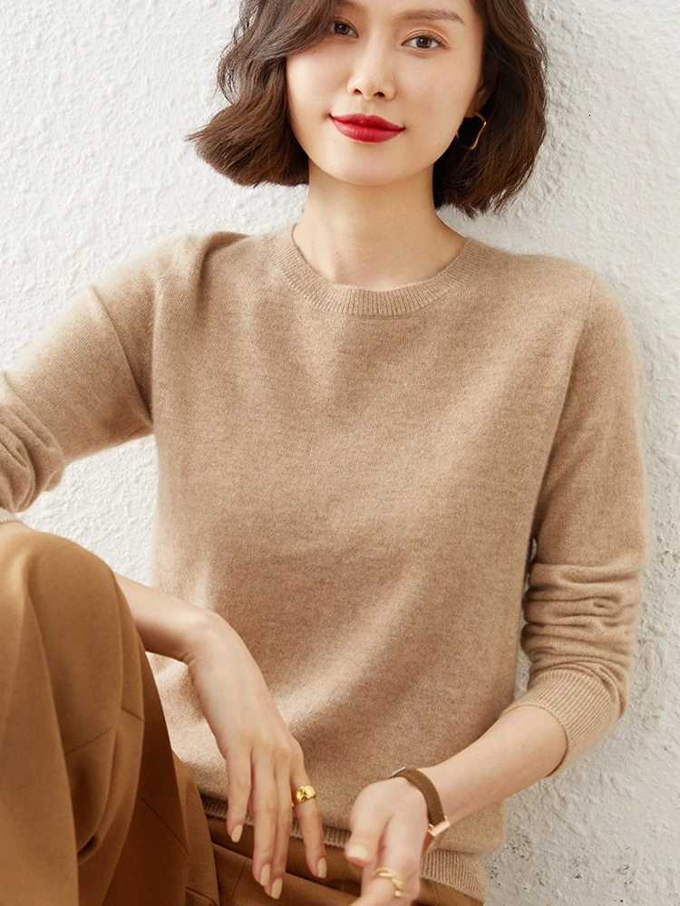 Women 2025 Long Sleeve Soft Warm Sweater Basic Knitted ONeck Autumn Winter Sweater Korean Simple Solid Color Versatile PulloverT251027