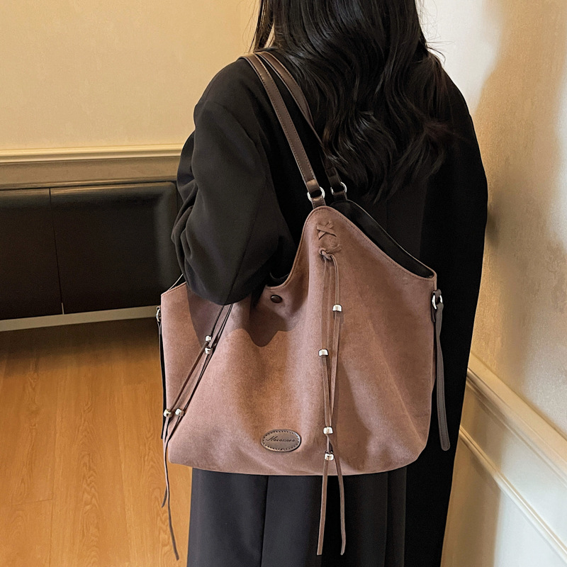 Free shipping designer bag Frosted Bag Women Casual Handheld Shoulder Bag Autumn New Large Capacity Commuter Tote Bag