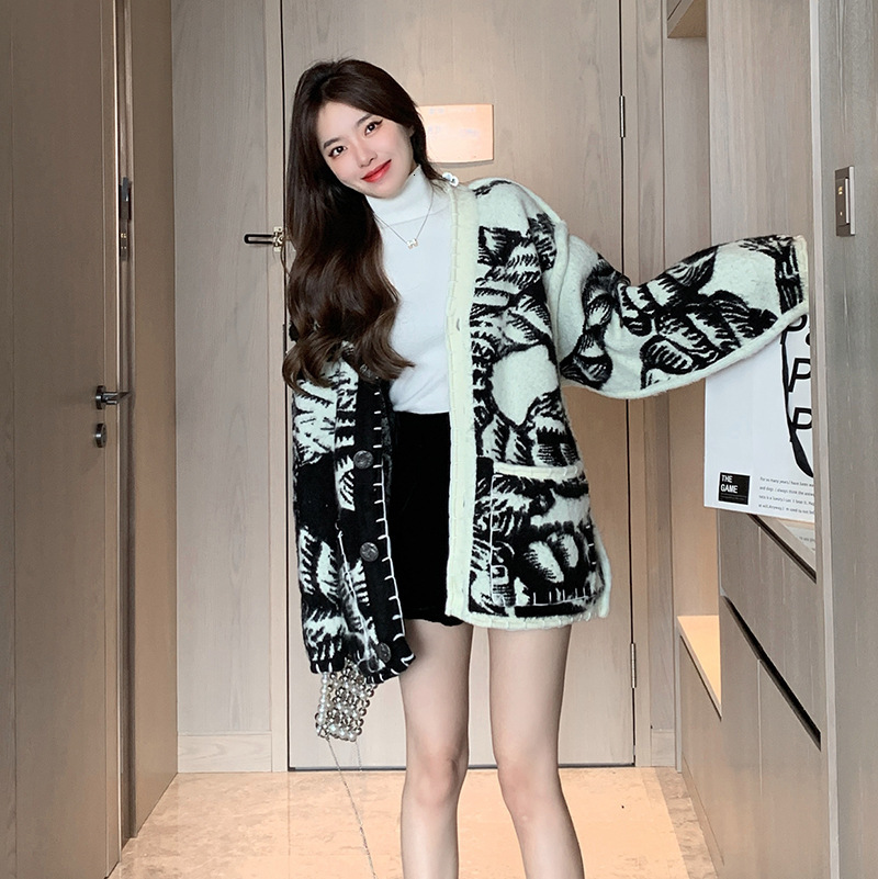 Designer Fashion Knitted Women's Open Jacket Retro Printed Early Autumn Lazy Slimming Top Fashion