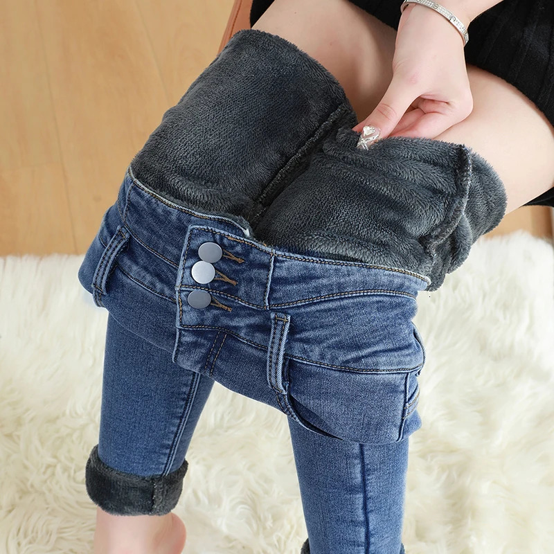Black Fleece Warm Women Winter Jeans Thickened High Waist Multibutton Skinny Stretch Denim Pants Fashion Korean Female Trousers 251027