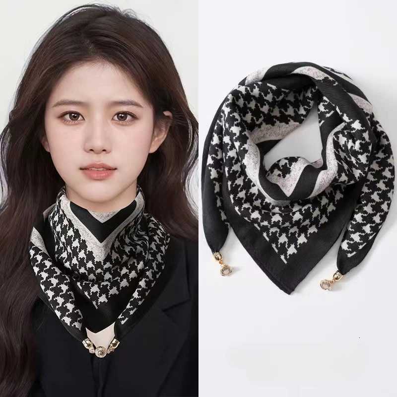 Luxury Triang Neck Protection Scarf for Wen in Autumn and Winter New Cotton and Linen Scarf Highend Neck Scarf W251027