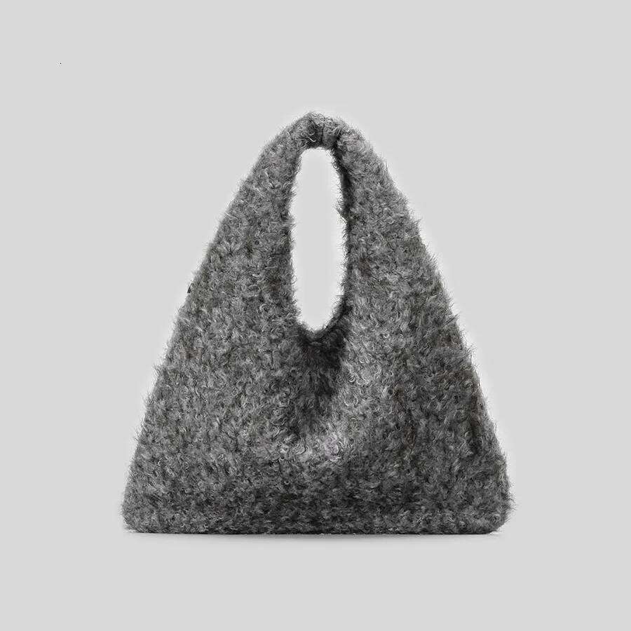 Autumn Winter Imitation Lamb Wool Bags High-End Metal Chain Shoulder Strap Decoration And Diagonal Cross Bag Trendy