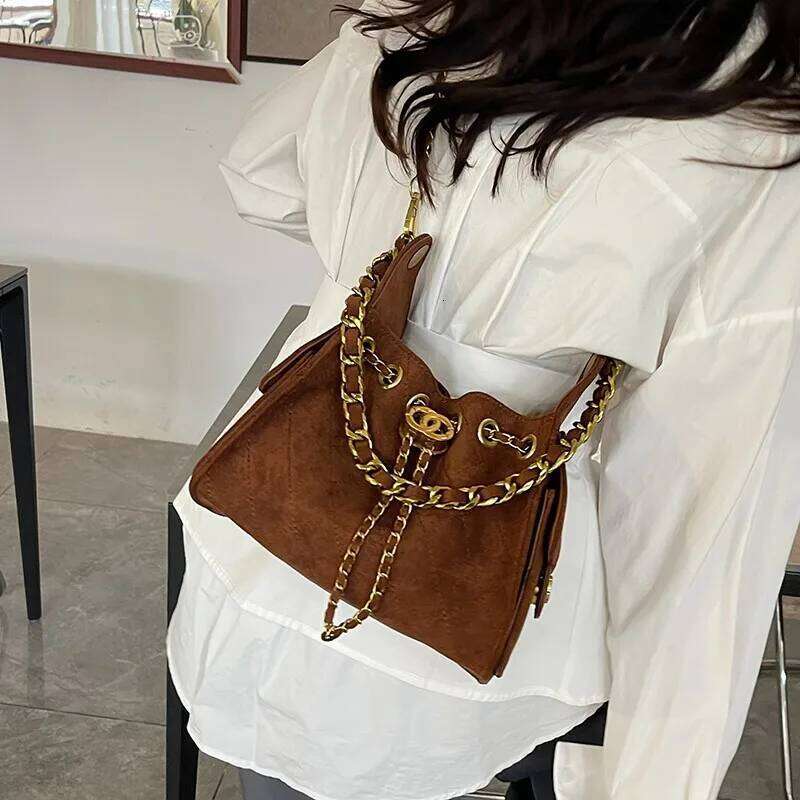 Trendy 2025 Women's Bag - Vintage Deer Skin Leather Tote, Convertible Crossbody/Shoulder/Handheld, Spacious Bucket Design