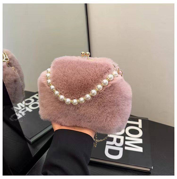 New Autumn Winter Pearl High-End Handbag Shell Plush Chain Single Shoulder Crossbody Women's Bag