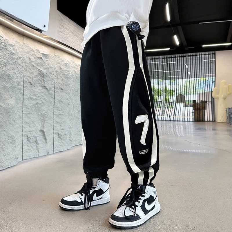 Children Casual Autumn Winter Warm Insulated Pants for Tween Boys Slim Fit Cotton Thermal Trousers Kids Thick Velvet SweatpantsT251027