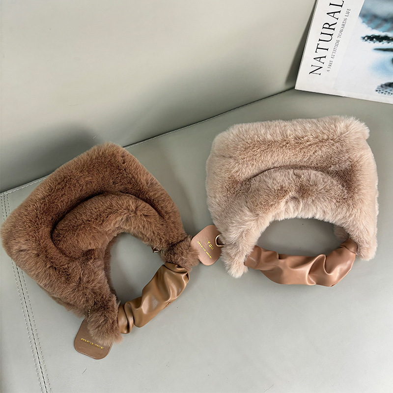 High-Quality Textured Plush Wrinkled Handbag Autumn Winter Simple Fashionable Stylish Crossbody Versatile Shoulder Bag