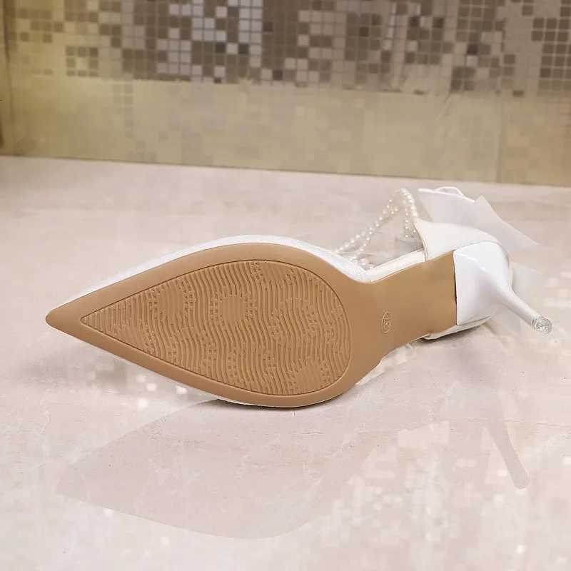 2025 New Wedding Heels Women Luxury Brand Design String Bead Pearls High Heels Ladies Sexy Elegant Pointed Toe White Black PumpsXJ251027