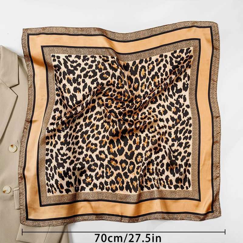 1pcs 70cm opard Print Silk Scarf for Wen Imitation Silk Light Luxury Versati wear Bag Decoration Clothing Square ScarfW251027