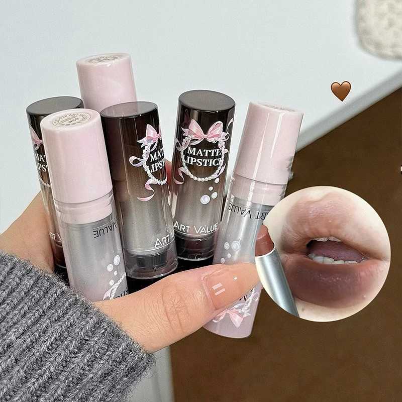 6 Color Pearl Matte Velvet Lipstick NonStick Cup LongLasting Soft Mist Brown Lipstick Brighten Skin Tone Lip Makeup Cosmetic W251027