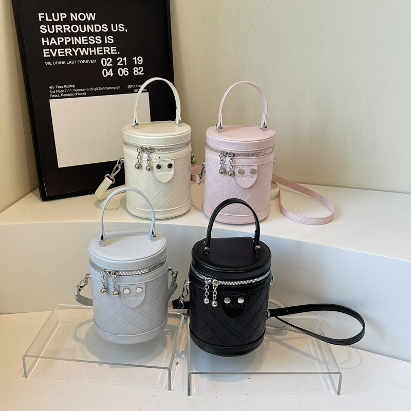 Free shipping designer bag High-end Niche Handheld Bucket Bag New Versatile Stylish Handbag for Women Commuting Single Shoulder Crossbody Bag