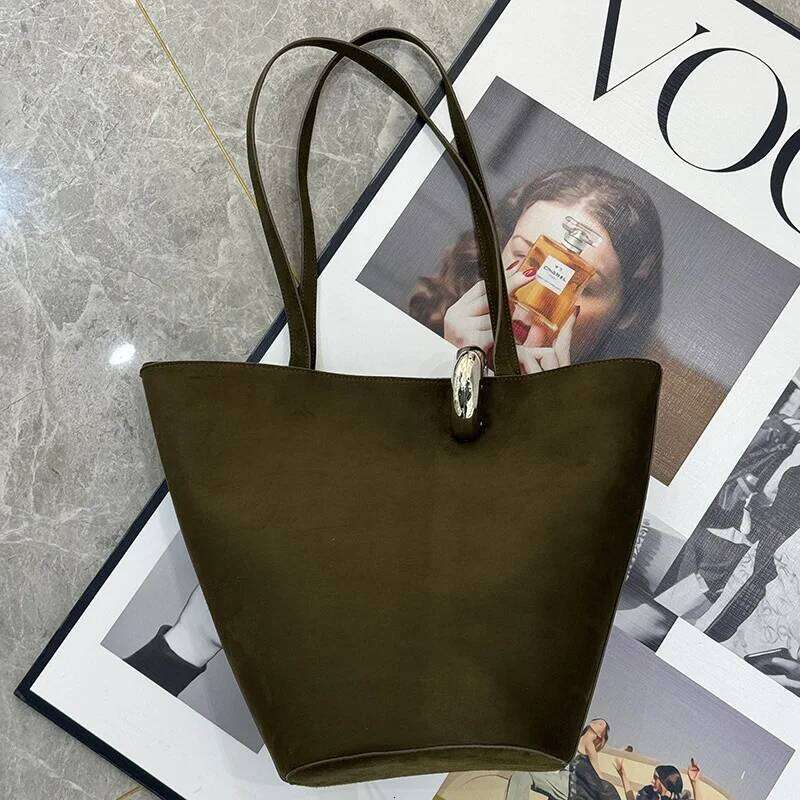 Top Women's Leather High-End Nubuck Suede Handbag Commuter Shoulder Crossbody Bag Niche Design Sense 2025 New