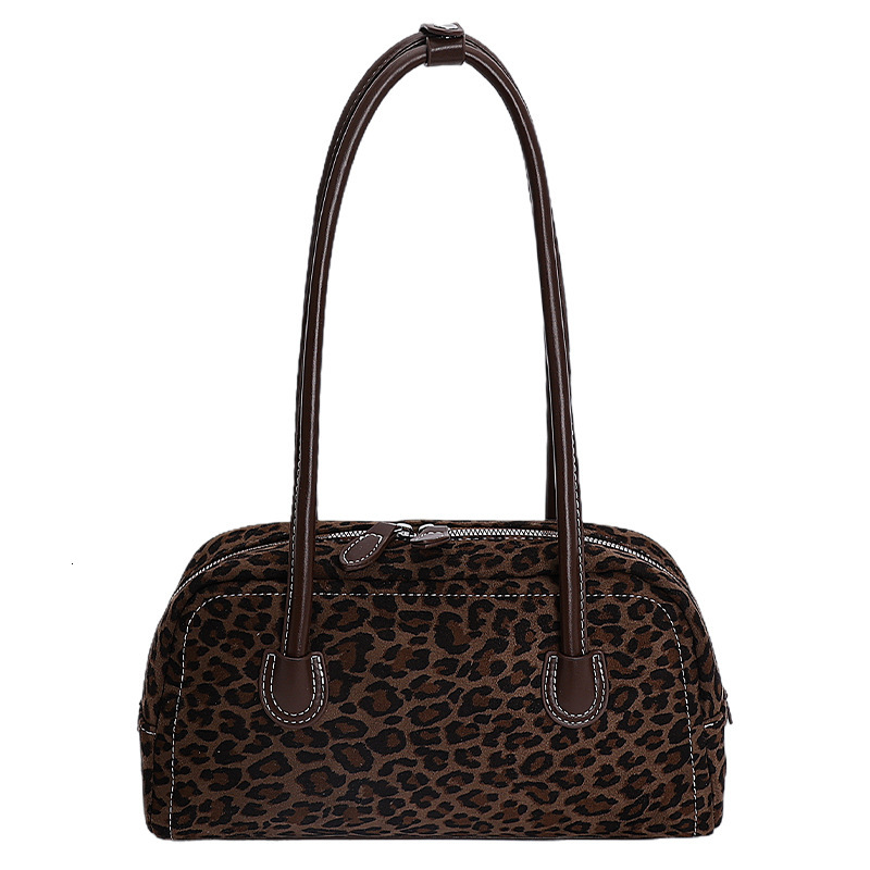 Free shipping designer bag Trendy Pillow Bag Underarm Bag for Women Autumn Large Capacity Stylish Versatile Shoulder Bag