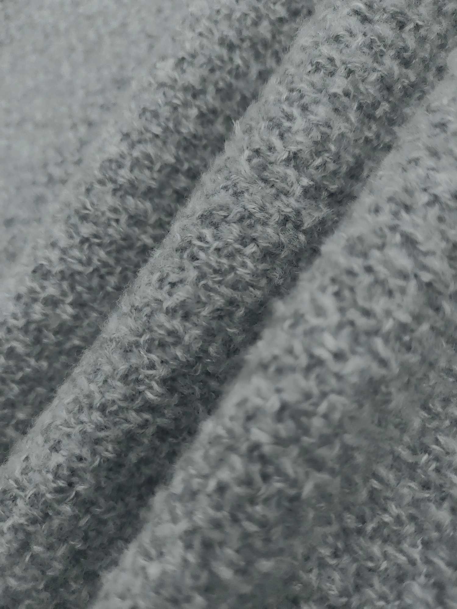 New Autumn and Winter Solid Color Round Neck Sweater Versatile for Daily Use Loose Lantern Sleeve Design Womens PulloverT251027