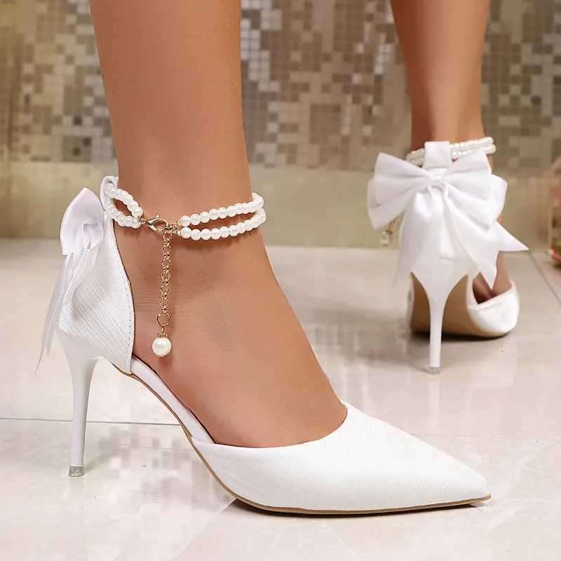 2025 New Wedding Heels Women Luxury Brand Design String Bead Pearls High Heels Ladies Sexy Elegant Pointed Toe White Black PumpsXJ251027