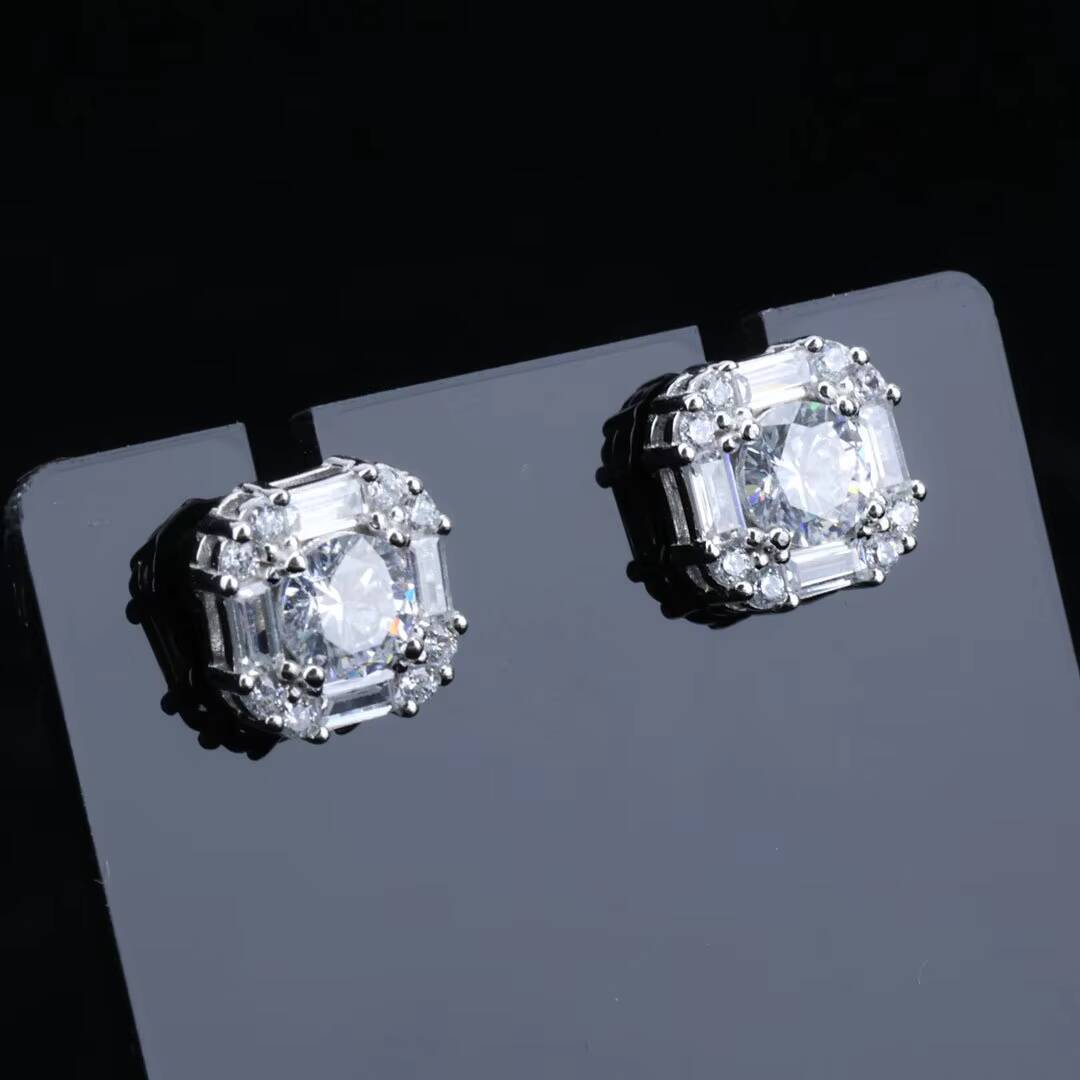 Fine Jewelry High Quality 925 Sterling Silver Prong Setting VVS Moissanite Diamond Geometric Stud Earrings for Women