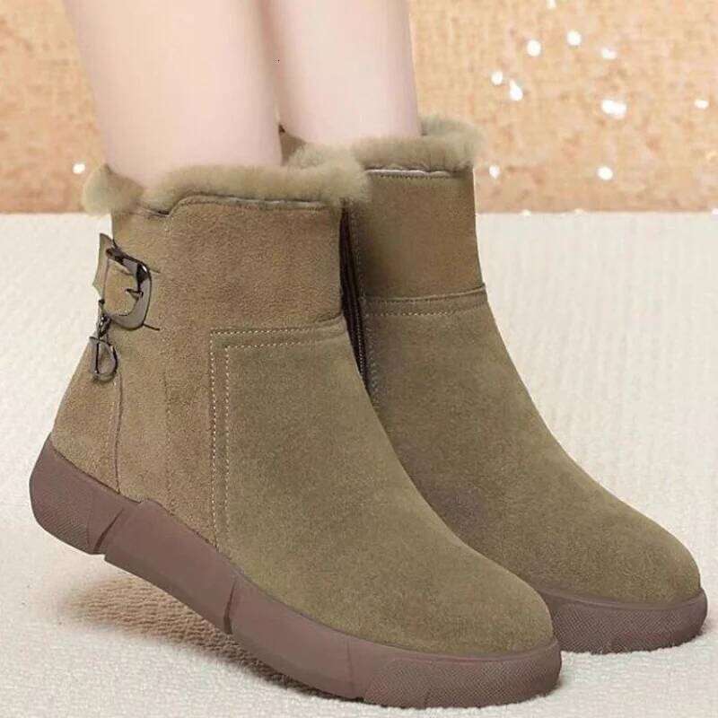 Snow for Women 2025 Winter New Thickened Warm Shoes Cotton Thick Bottom Anti-Slip Short Boots