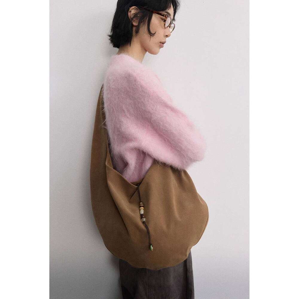 European American Retro Frosted Suede Leather Women's Autumn And Winter New Large Capacity Oval Shoulder Bag Trendy