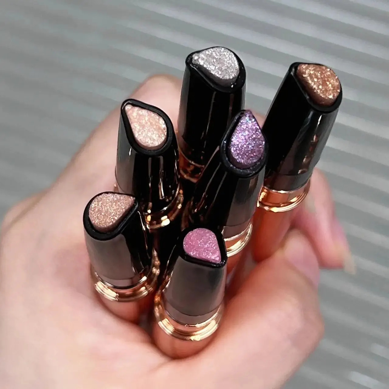 HERORANGEHR315 Crushed Diamond Ice Diamond Sleeper Silkworm Pen Brightening and Embellishing Eyes for Exquisite Makeup 251027