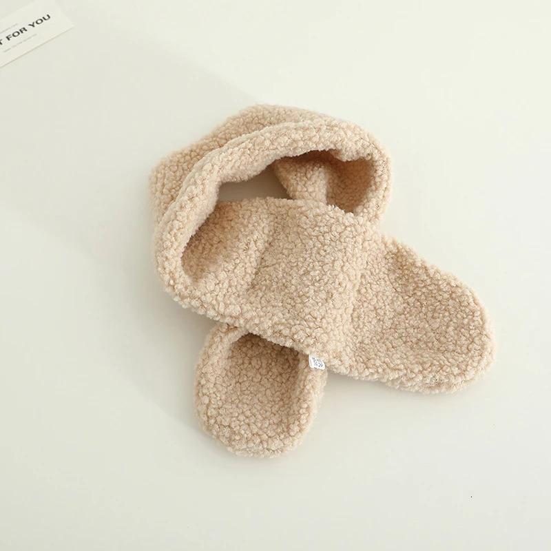 Solid Color Winter Baby Scarf Lamb Wool Korean Kids Neck Warmer Boys Girls Windproof Warm Cross Scarves 251027